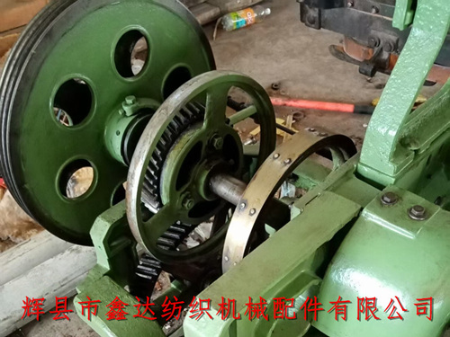國產(chǎn)絲織機(jī)的型號（K251、K252、ZK272、K72、K274）與說明